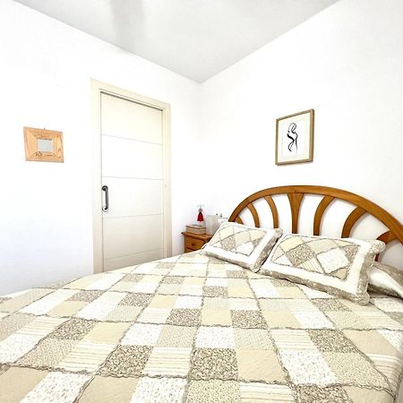 Ambar Beach Apartment, Playa Fossa Калпе Екстериор снимка